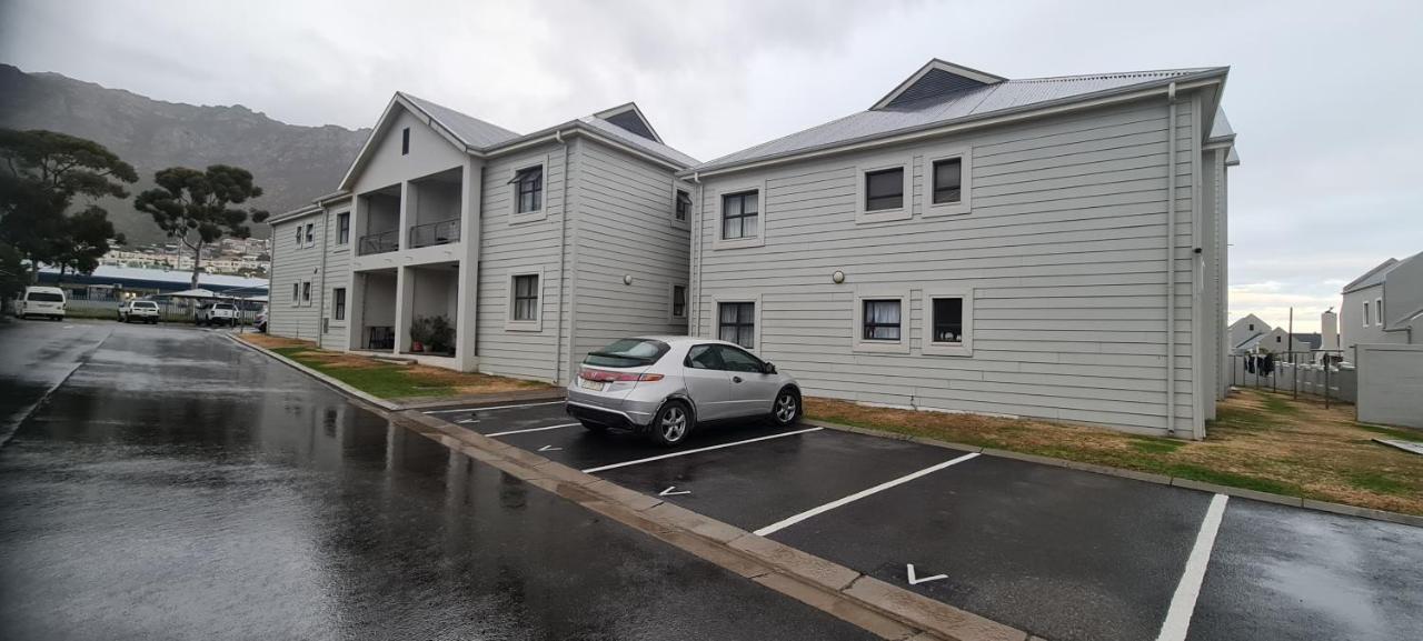 Seascape Mews 27 *